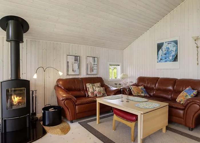 Ferienhaus Erok - From The Sea By Interhome